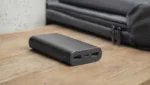 Powerbanks regelmaessig pruefen: Diese Pflegekontrollen sind sinnvoll